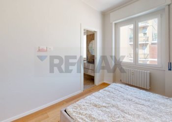 Camera / camera da letto - Three-room apartment Via Doberdo'
 
22, Milano - photo 30