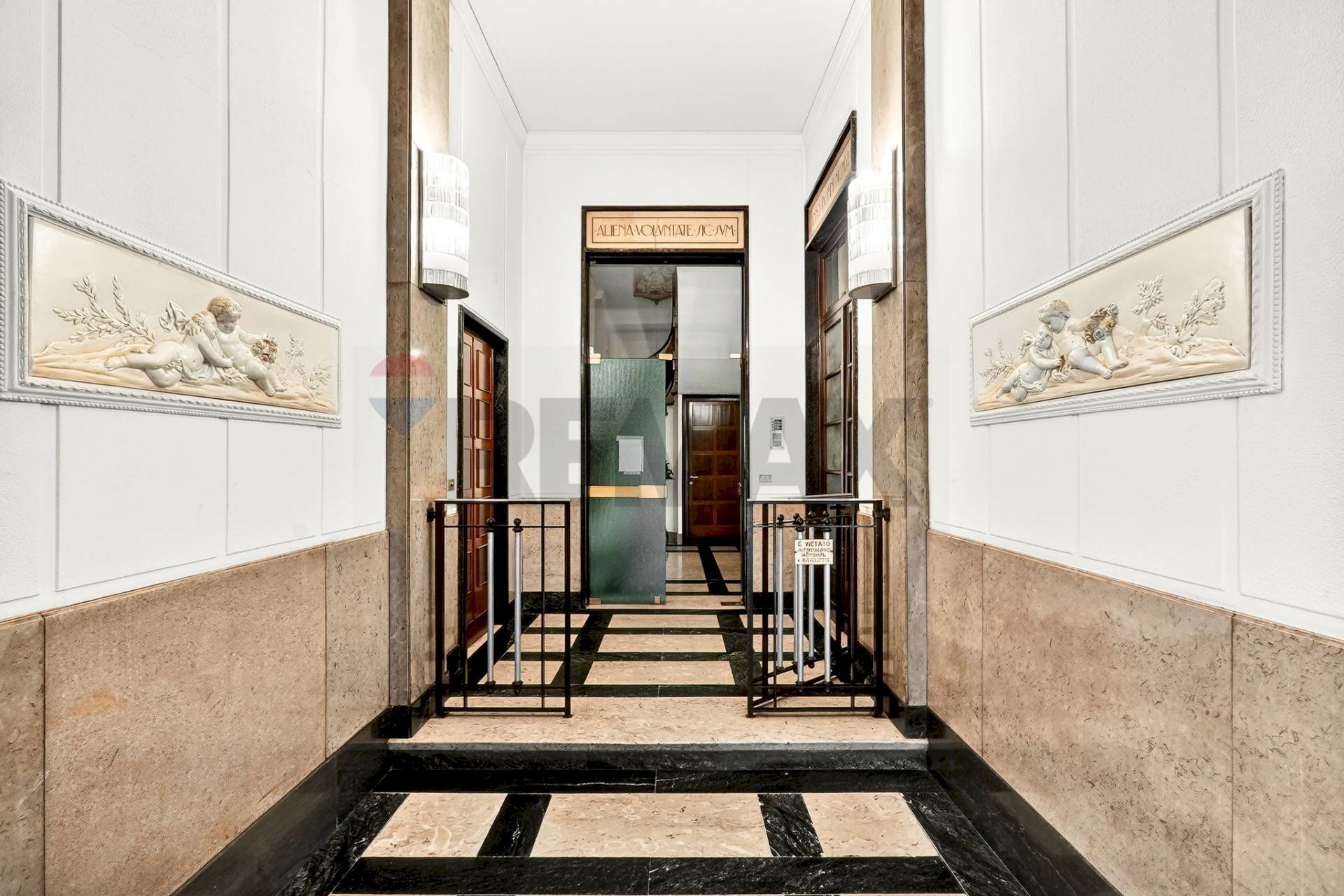 Ricezione / Lobby - Appartamento via verdi
 
1, Gallarate - foto 2