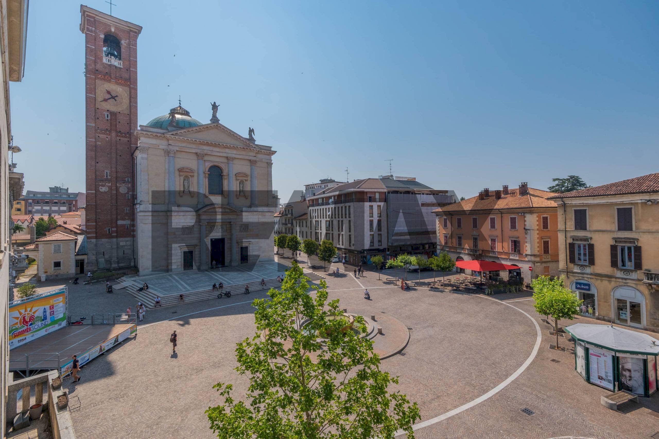 Edificio all\'aperto - Four-room apartment via verdi
 
1, Gallarate - photo 1