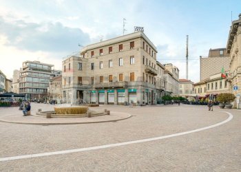 Edificio all\'aperto - Appartamento via verdi
 
1, Gallarate - foto 1