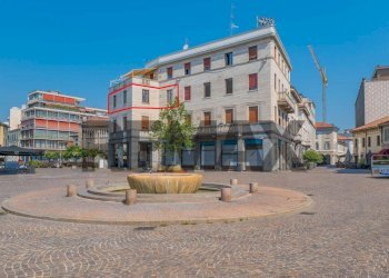 Edificio all\'aperto - Quadrilocale via verdi
 
1, Gallarate - foto 19