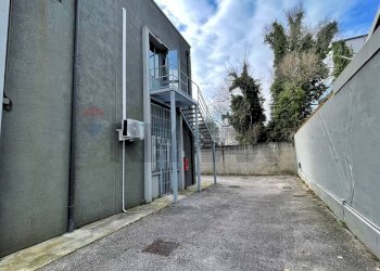 Terrazza - Capannone via Gorizia, Vigonza - foto 2