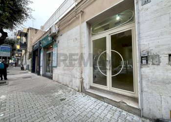 Edificio all\'aperto - Ufficio via Emanuele Gianturco
 
31, San Giorgio a Cremano - foto 14