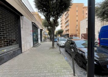 Edificio all\'aperto - Ufficio via Emanuele Gianturco
 
31, San Giorgio a Cremano - foto 15