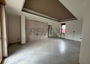 Stanza vuota - Ufficio via Emanuele Gianturco
 
31, San Giorgio a Cremano - foto 5