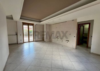 Stanza vuota - Ufficio via Emanuele Gianturco
 
31, San Giorgio a Cremano - foto 6