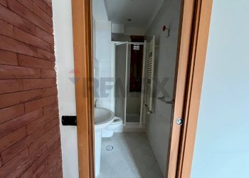 Bagno - Ufficio via Emanuele Gianturco
 
31, San Giorgio a Cremano - foto 11