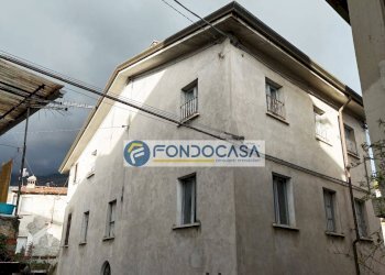 esterno - Casa indipendente Via Giovanni Minzoni, Massa - foto 2