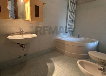 Bagno - Trilocale via cairoli, Merate - foto 30