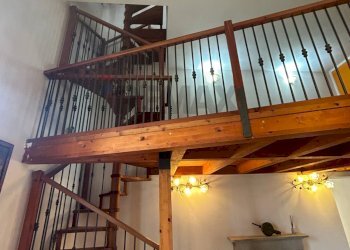 Scale - Trilocale via cairoli, Merate - foto 37