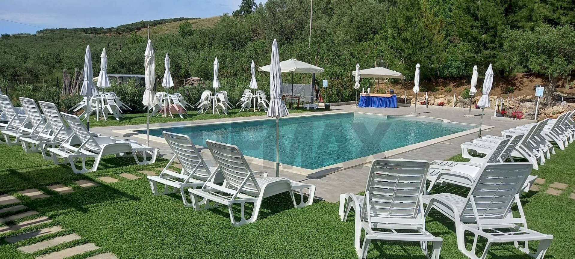 Piscina - Casa semi indipendente contrada  Costa di Bisaccia
 
39, Partinico - foto 2