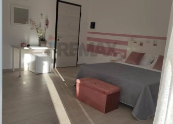 Bagno - Casa semi indipendente contrada  Costa di Bisaccia
 
39, Partinico - foto 16