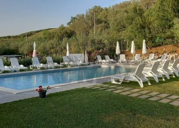 Piscina - Casa semi indipendente contrada  Costa di Bisaccia
 
39, Partinico - foto 26