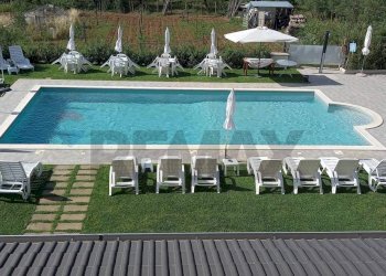 Piscina - Casa semi indipendente contrada  Costa di Bisaccia
 
39, Partinico - foto 28