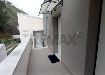 Balcone - Casa semi indipendente contrada  Costa di Bisaccia
 
39, Partinico - foto 39