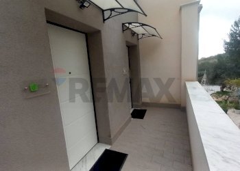 Balcone - Casa semi indipendente contrada  Costa di Bisaccia
 
39, Partinico - foto 40