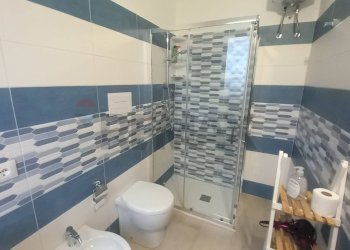 Bagno - Casa semi indipendente contrada  Costa di Bisaccia
 
39, Partinico - foto 45