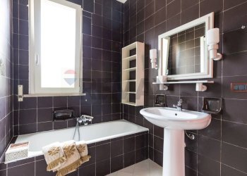 Bagno - Villa c.da Magaggiari
 
snc, Cinisi - photo 24