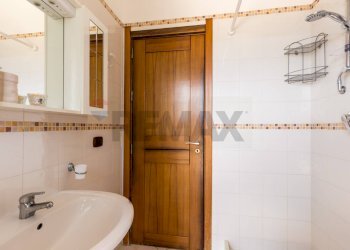 Bagno - Villa c.da Magaggiari
 
snc, Cinisi - photo 43