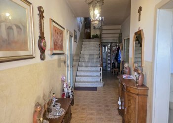 Scale - Independent house Via I. Banfi
 
29, Vidor - photo 4