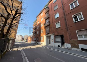 Edificio all\'aperto - Bilocale Via Palestro
 
3, Como - foto 3