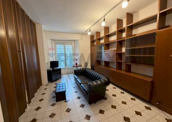 Soggiorno - Bilocale Via Palestro
 
3, Como - foto 12