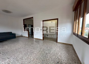 Foto 2 - Quadrilocale Via manin
 
7, Salzano - foto 2