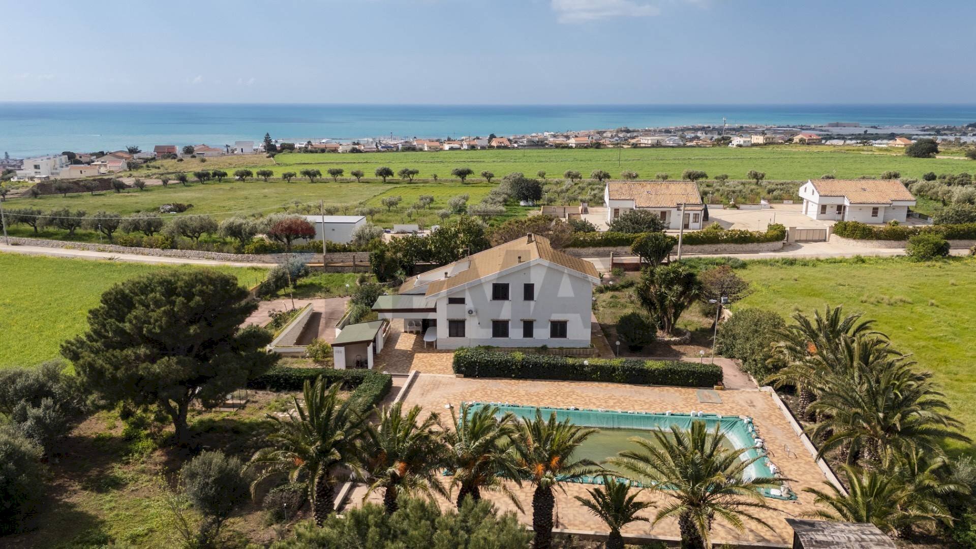 Casa all\'aperto - Villa C.da Mangiabove, Ragusa - foto 1