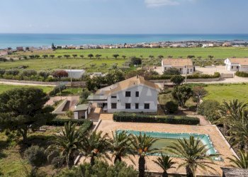 Casa all\'aperto - Villa C.da Mangiabove, Ragusa - foto 4