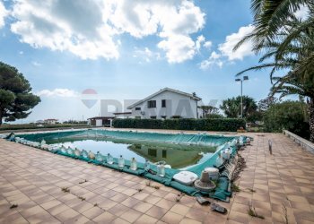 Piscina - Villa C.da Mangiabove, Ragusa - foto 17