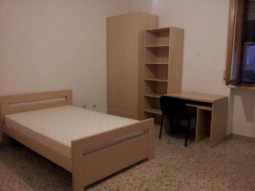 Foto 1 - Terreno non edificabile Via Raffaello Sanzio
 
25, Pisa - foto 1