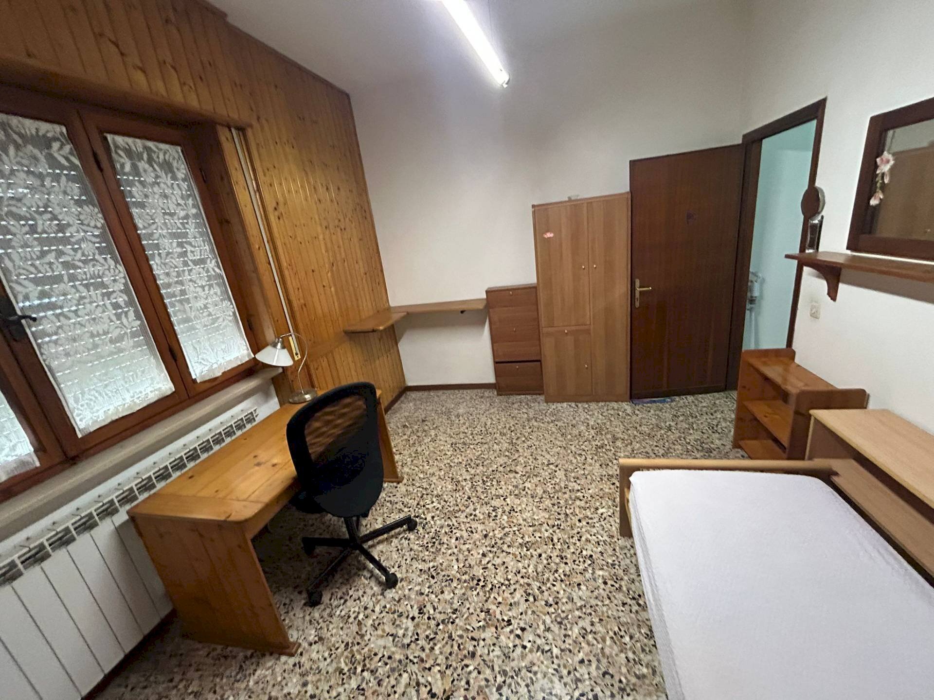 Foto 1 - Casa indipendente Via Sempione
 
1, Pisa - foto 1