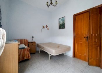 Camera / camera da letto - Semi-detached house Via Lucania
 
21/24, Campi Salentina - photo 19