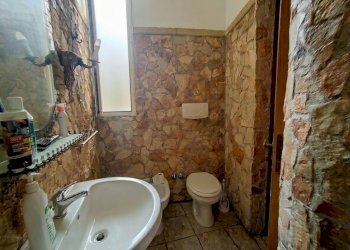 Bagno - Semi-detached house Via Lucania
 
21/24, Campi Salentina - photo 22