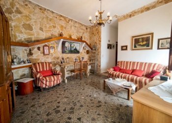 Soggiorno - Semi-detached house Via Lucania
 
21/24, Campi Salentina - photo 23