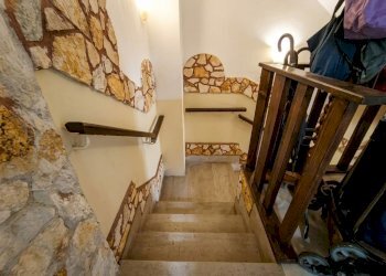 Scale - Semi-detached house Via Lucania
 
21/24, Campi Salentina - photo 27