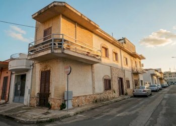 Edificio all\'aperto - Semi-detached house Via Lucania
 
21/24, Campi Salentina - photo 29