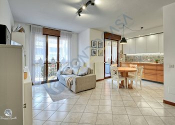 Foto 1 - Three-room apartment VIA DEL FOPPONE
 
25, Bovisio-Masciago - photo 1