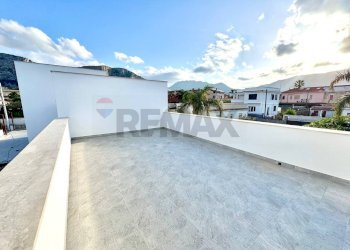 Terrazza - Quadrilocale Via Martora
 
snc, Carini - foto 19