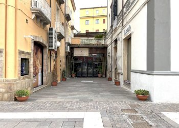 Edificio all\'aperto - Locale Commerciale VIA PIAVE
5 D, Cosenza - foto 27