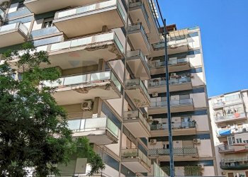 Edificio all\'aperto - Appartamento Via del Bersagliere
 
44, Palermo - foto 1