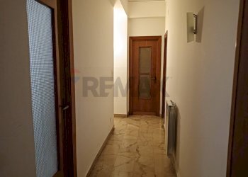 Hall / corridoio - Appartamento Via del Bersagliere
 
44, Palermo - foto 12