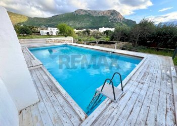 Piscina - Villa S.S. 113
 
snc, Cinisi - photo 3