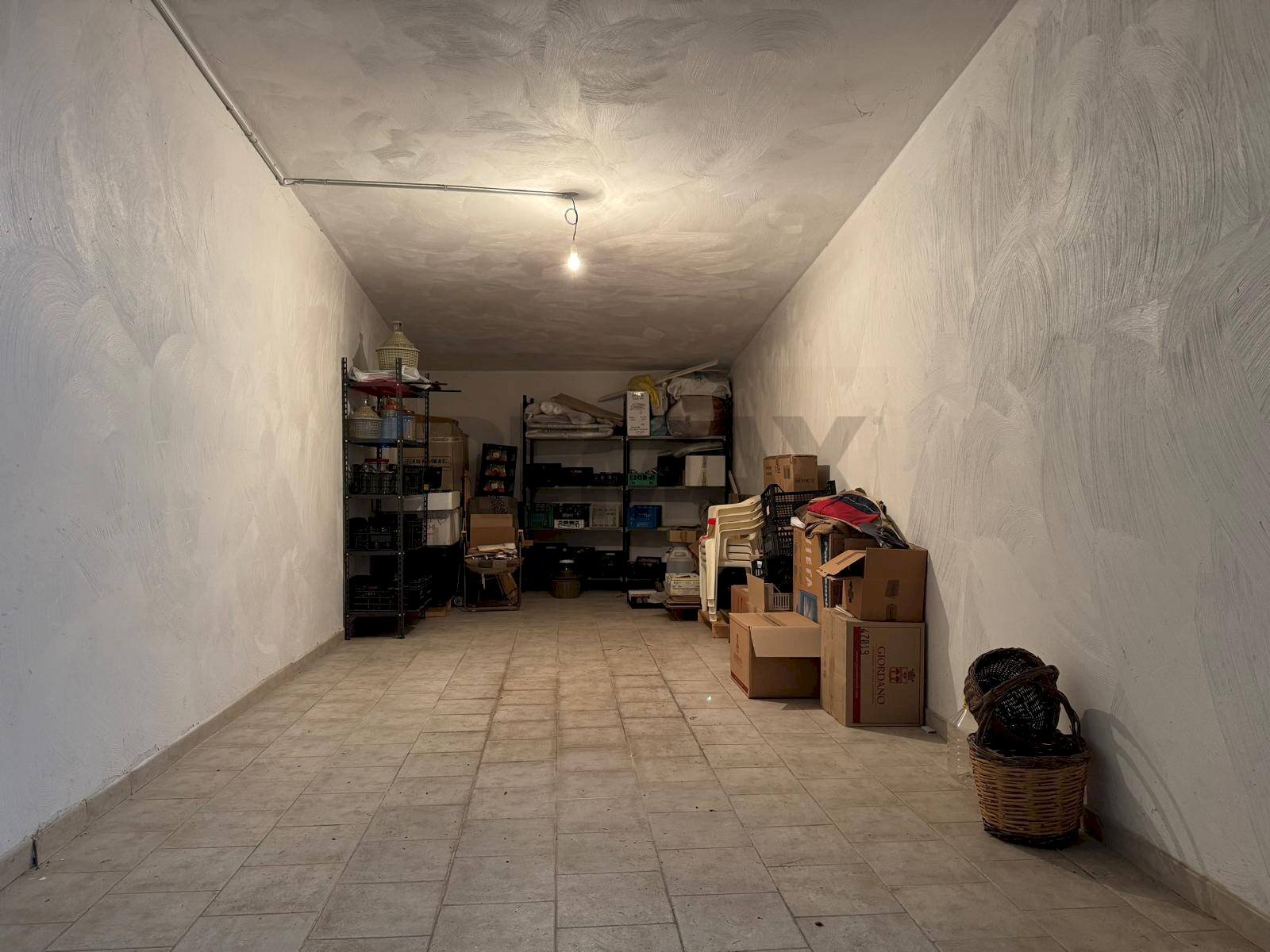 Parcheggio - Box Via Lorenzo D'Arcangelo
 
3, Martina Franca - foto 1