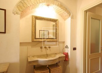 Foto 8 - Bilocale Via Cavour
 
9, Toscolano-Maderno - foto 8