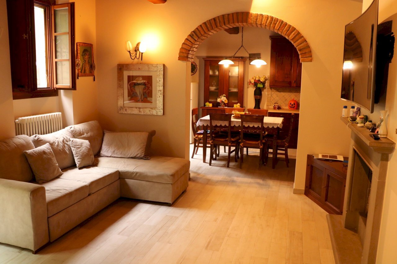 Veduta del grazioso soggiorno - Stable - Palace Via della Forra, Lastra a Signa - photo 1