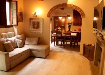 Veduta del grazioso soggiorno - Stable - Palace Via della Forra, Lastra a Signa - photo 1