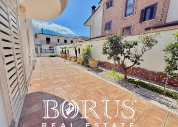 Foto 22 - Villa Via Cilea, Villa di Briano - foto 22