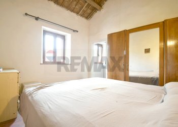 Camera / camera da letto - Casa indipendente Via Roma
 
74, Vallermosa - foto 26