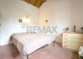 Camera / camera da letto - Casa indipendente Via Roma
 
74, Vallermosa - foto 27